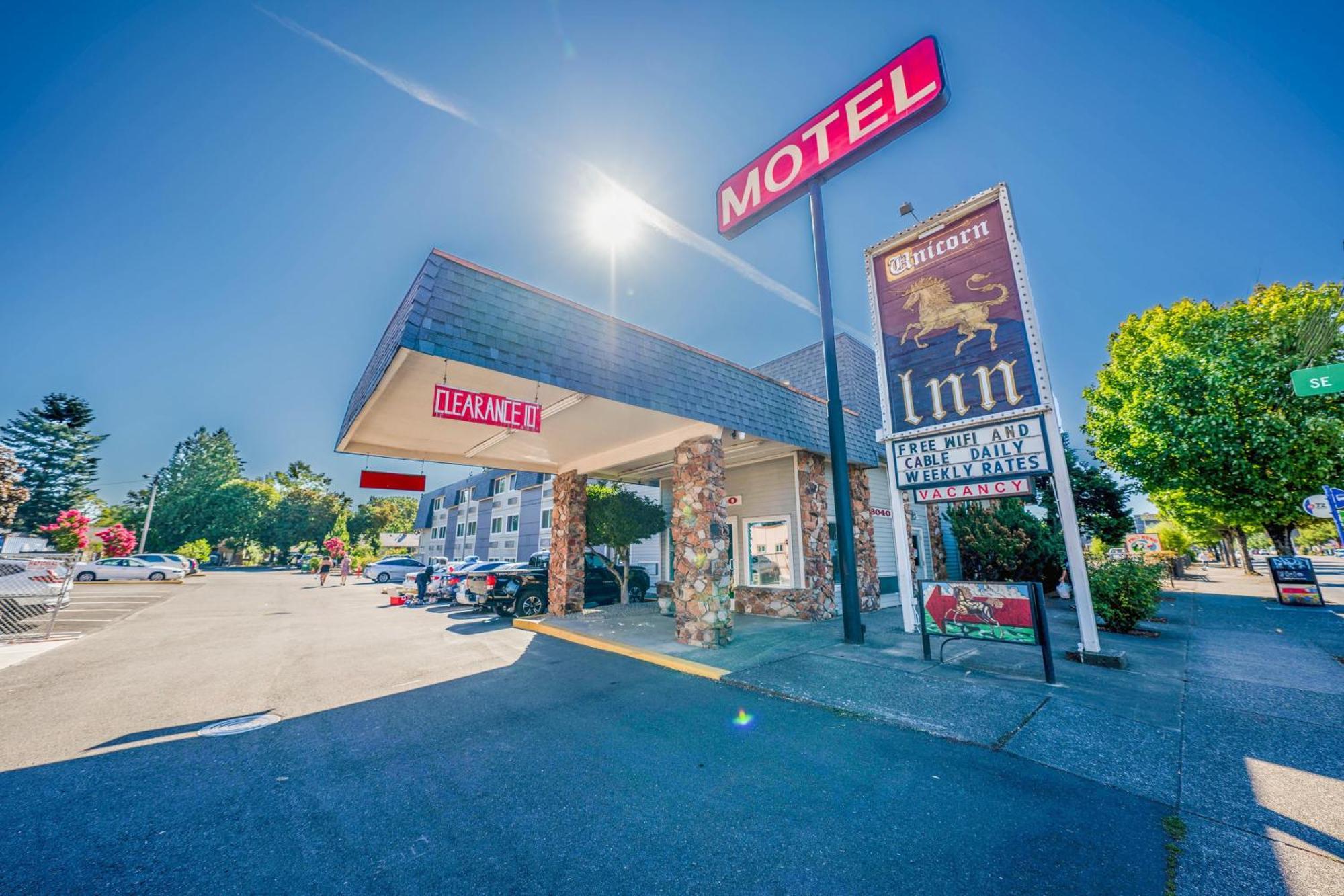 Hotel Unicorn By Oyo 2*